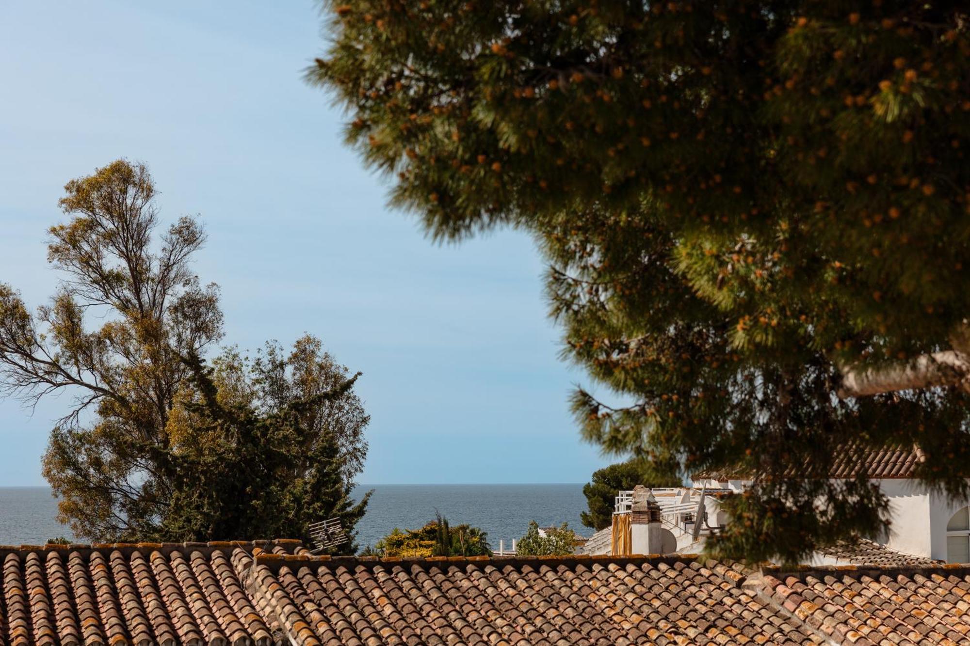House At The Beach In Costabella, Marbella Eksteriør billede