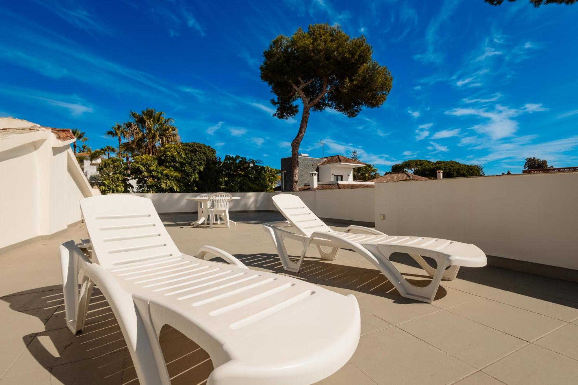 House At The Beach In Costabella, Marbella Eksteriør billede